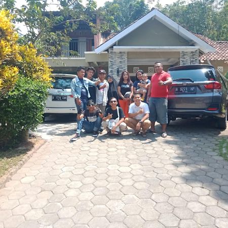 Penginapan Rudi Syariah Bantul Exterior photo